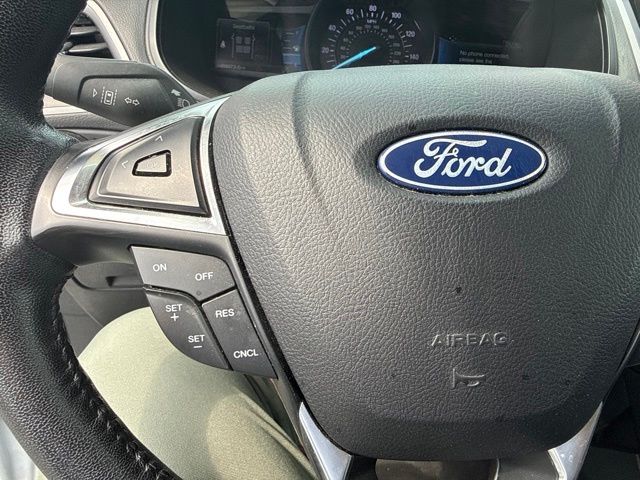2023 Ford Edge