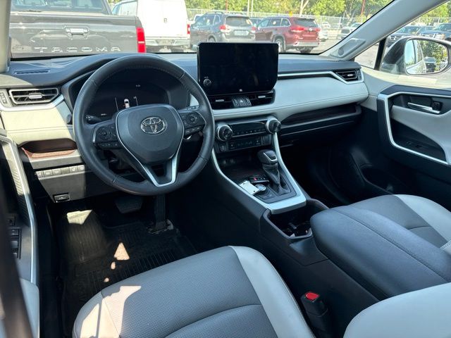 2023 Toyota RAV4