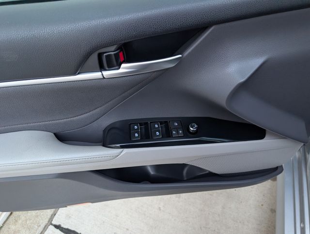 2018 Toyota Camry Hybrid