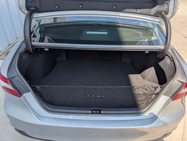 2018 Toyota Camry Hybrid