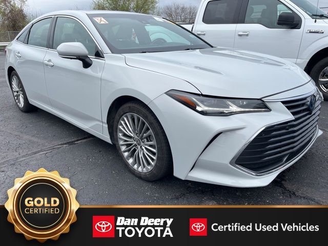 2022 Toyota Avalon Hybrid Limited