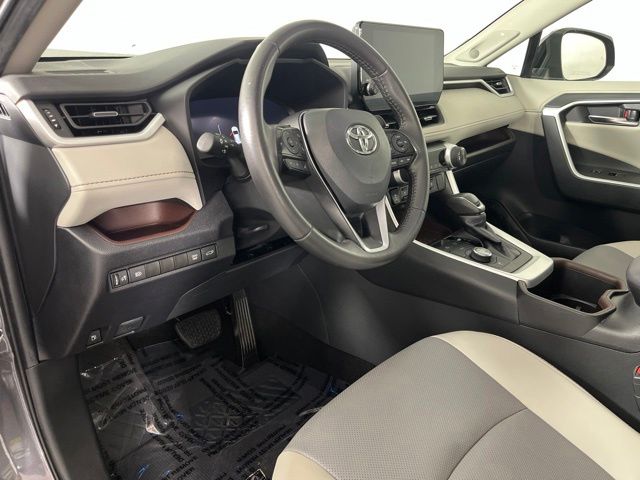 2024 Toyota RAV4 Hybrid
