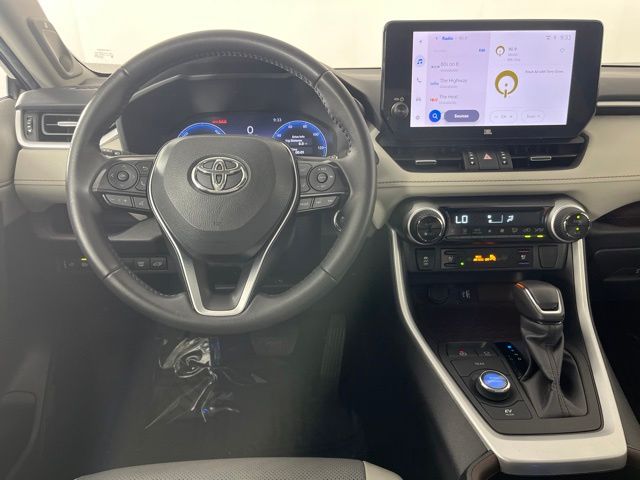 2024 Toyota RAV4 Hybrid