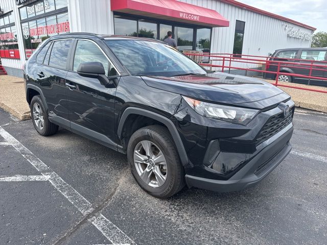 2022 Toyota RAV4 Hybrid LE