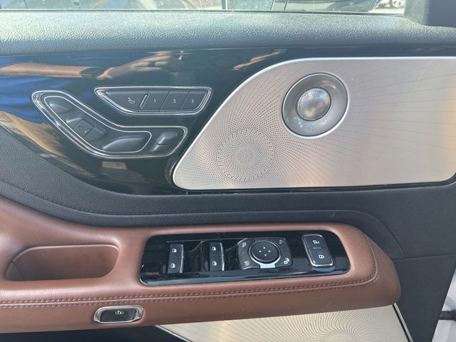 2020 Lincoln Aviator