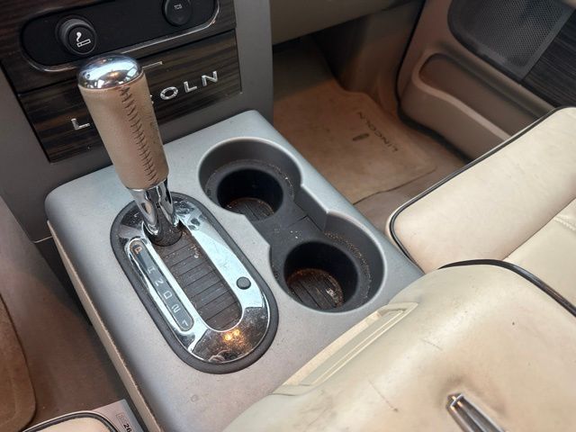 2007 Lincoln Mark LT