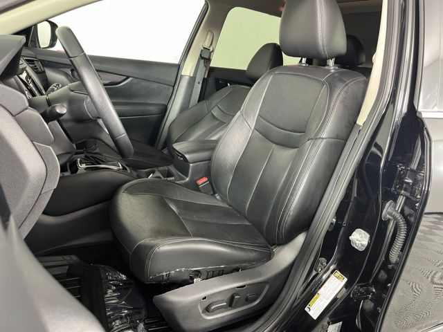 2020 Nissan Rogue