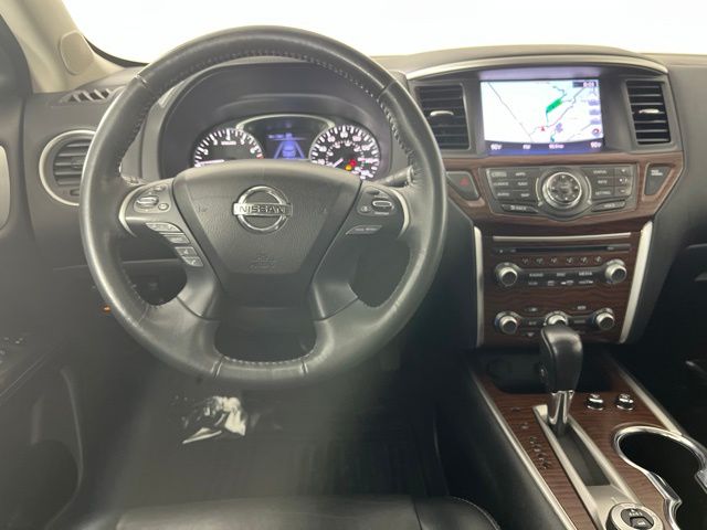 2017 Nissan Pathfinder