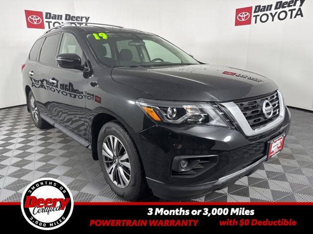 2019 Nissan Pathfinder S
