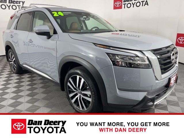 2024 Nissan Pathfinder Platinum