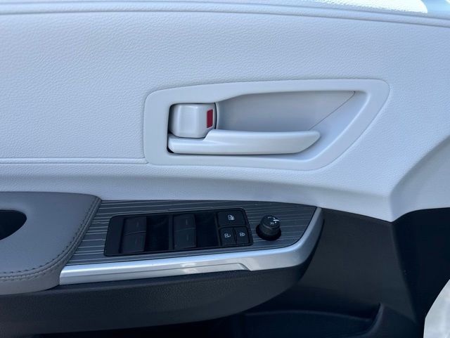 2025 Toyota Sienna