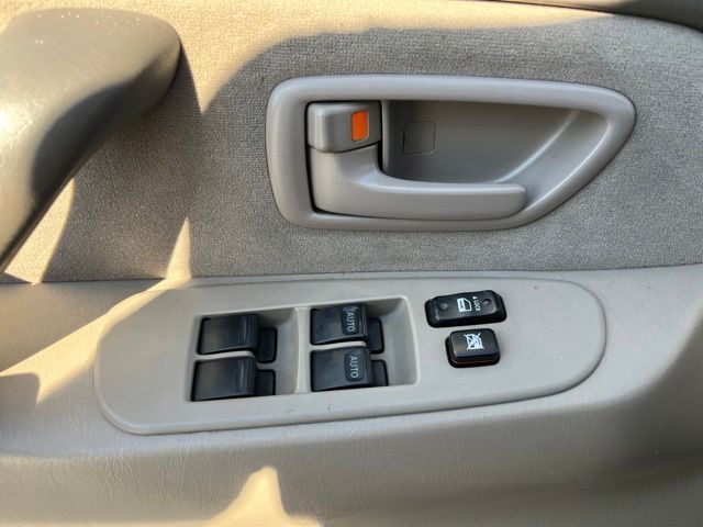 2005 Toyota Sequoia