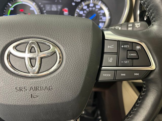 2021 Toyota Highlander Hybrid