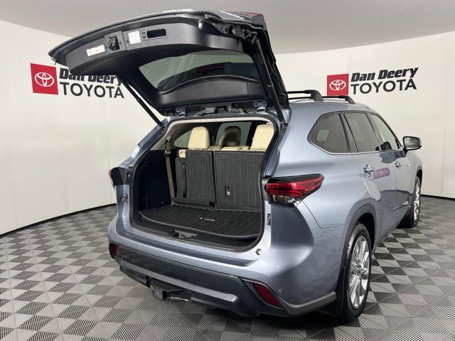 2021 Toyota Highlander Hybrid
