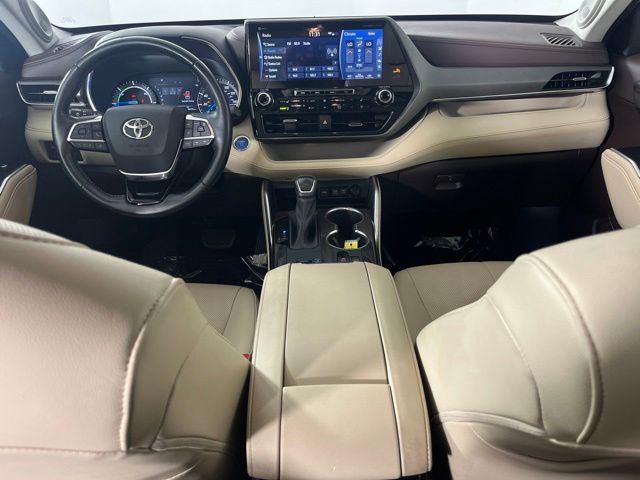 2021 Toyota Highlander Hybrid