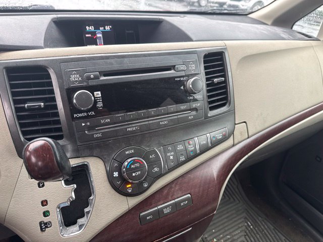 2012 Toyota Sienna