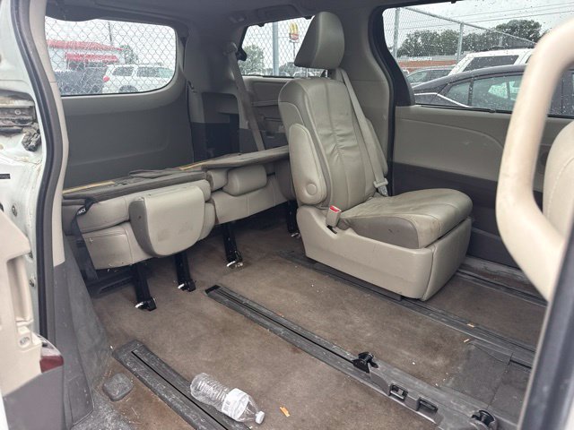 2012 Toyota Sienna