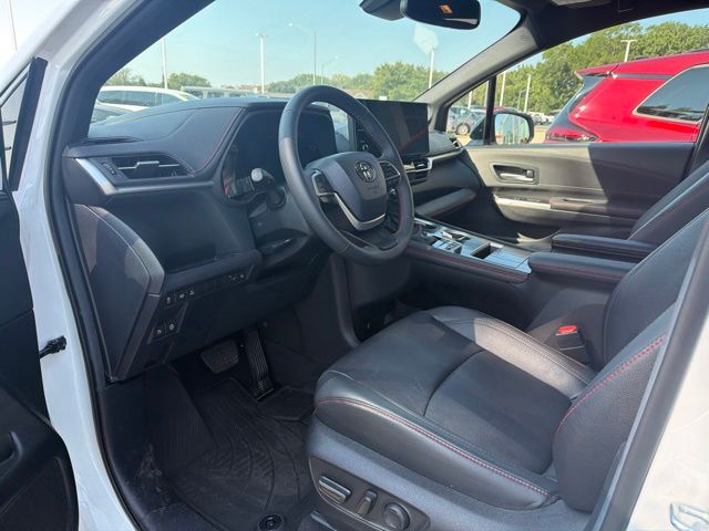 2025 Toyota Sienna