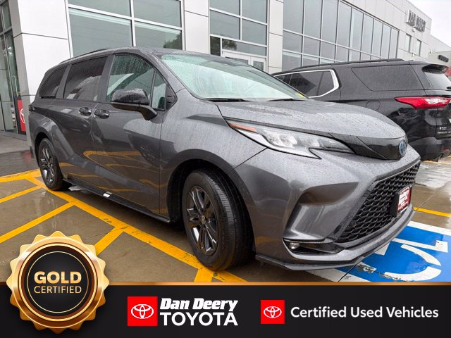 2025 Toyota Sienna XSE