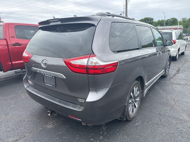 2019 Toyota Sienna