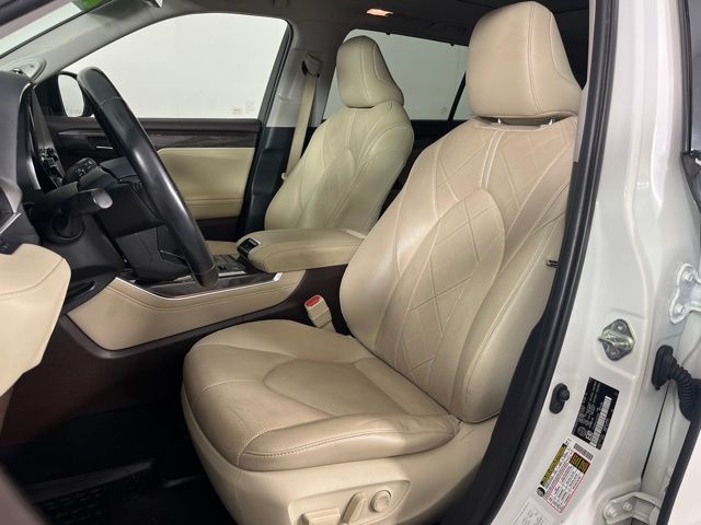 2020 Toyota Highlander Hybrid