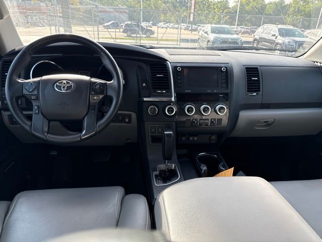 2021 Toyota Sequoia