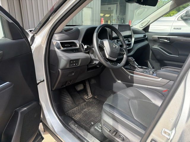 2022 Toyota Highlander