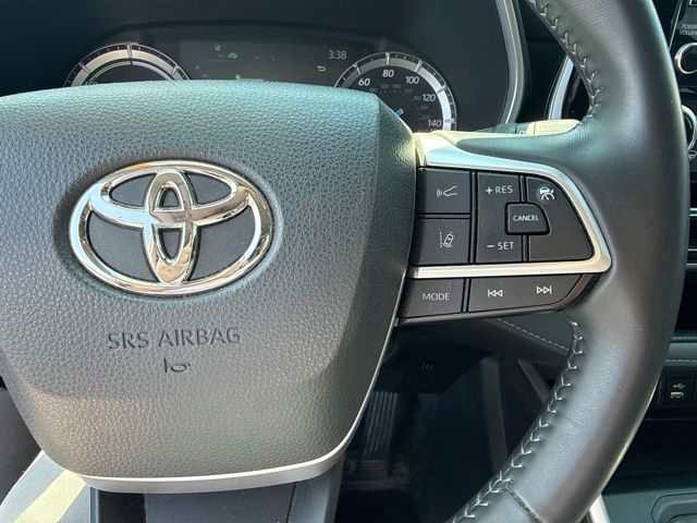 2022 Toyota Highlander Hybrid