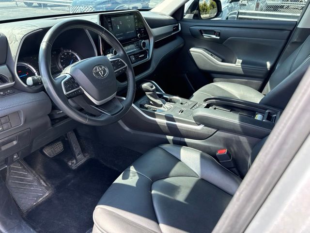 2022 Toyota Highlander Hybrid