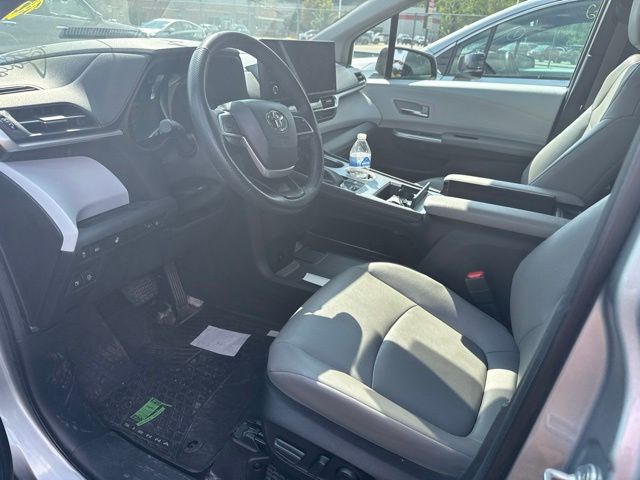 2025 Toyota Sienna