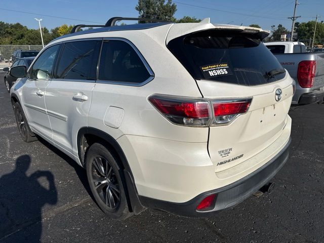 2016 Toyota Highlander