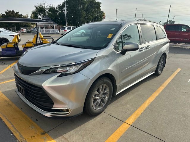 2021 Toyota Sienna
