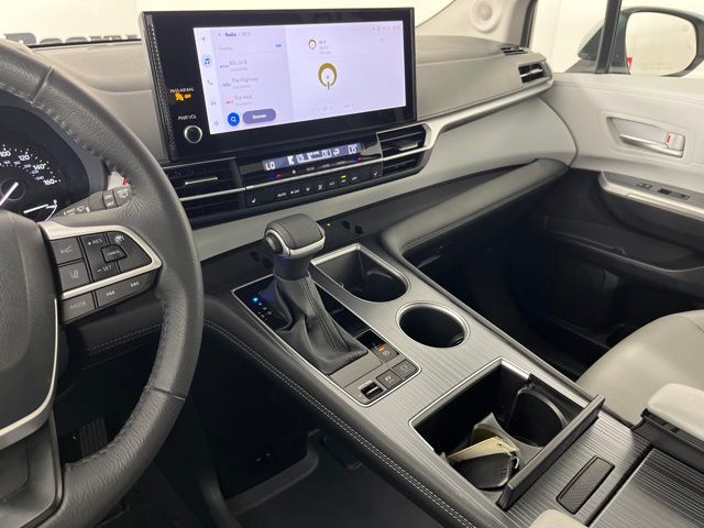 2025 Toyota Sienna