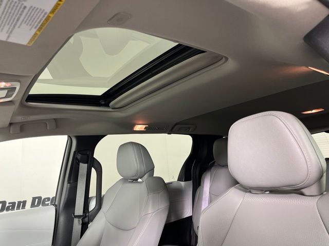 2025 Toyota Sienna