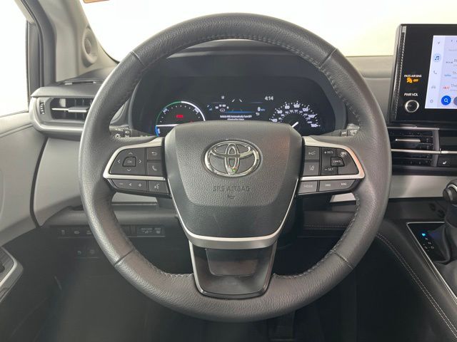 2025 Toyota Sienna