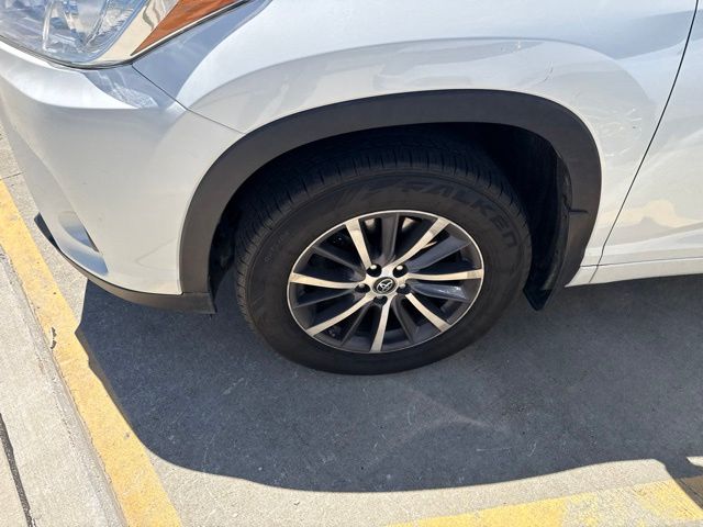 2017 Toyota Highlander