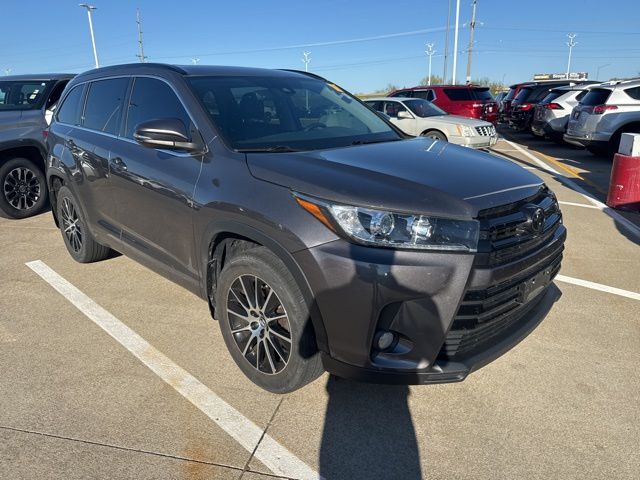 2018 Toyota Highlander SE