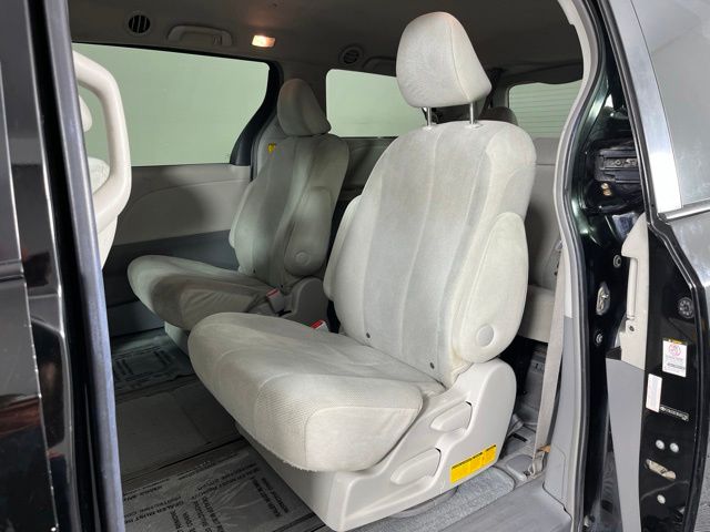 2011 Toyota Sienna