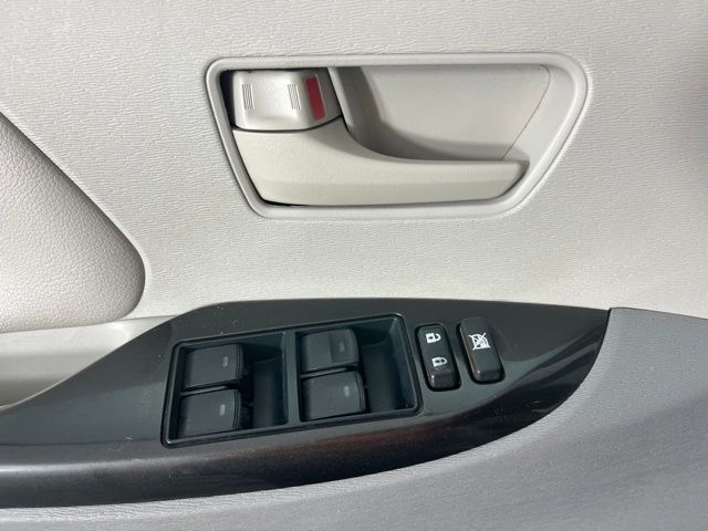 2011 Toyota Sienna