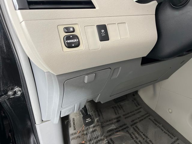 2011 Toyota Sienna