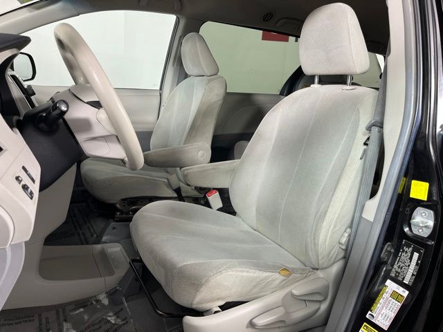 2011 Toyota Sienna