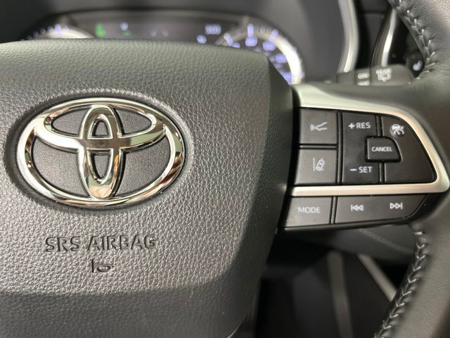 2026 Toyota Highlander Hybrid
