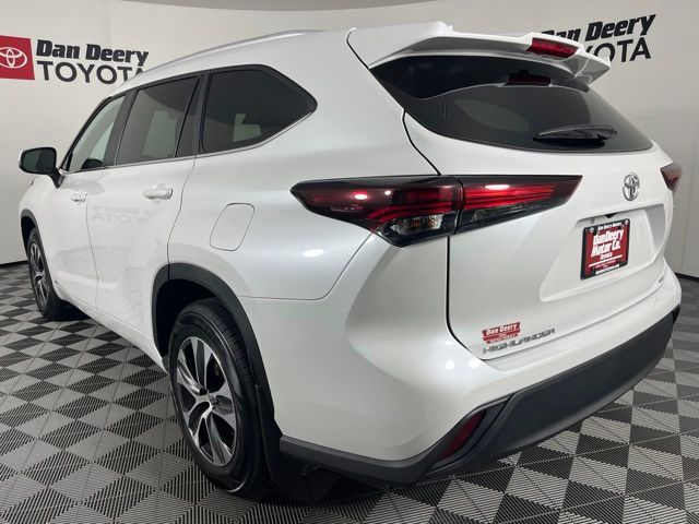 2026 Toyota Highlander Hybrid