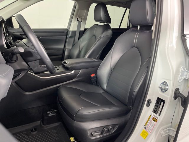 2026 Toyota Highlander Hybrid