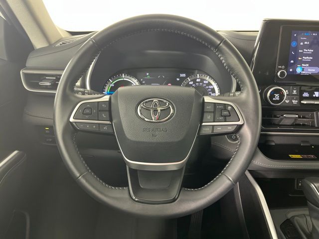 2026 Toyota Highlander Hybrid