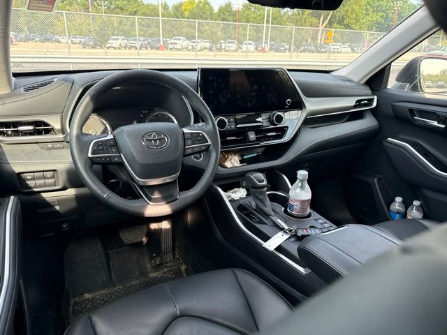 2024 Toyota Highlander