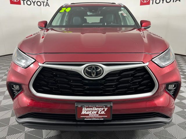 2024 Toyota Highlander