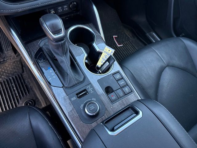 2024 Toyota Highlander