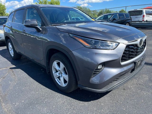 2023 Toyota Highlander LE