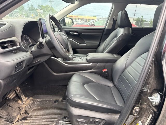 2023 Toyota Highlander